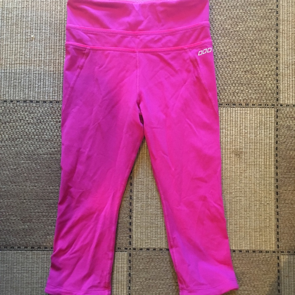 Fuchsia Lorna Jane Leggings
